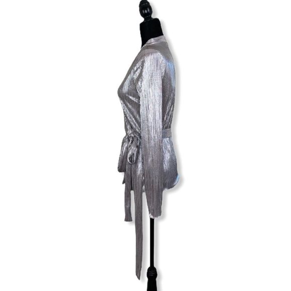 Do+Be Silver Ribbed Wrap Belted Cardigan Tie Top - Picture 7 of 13